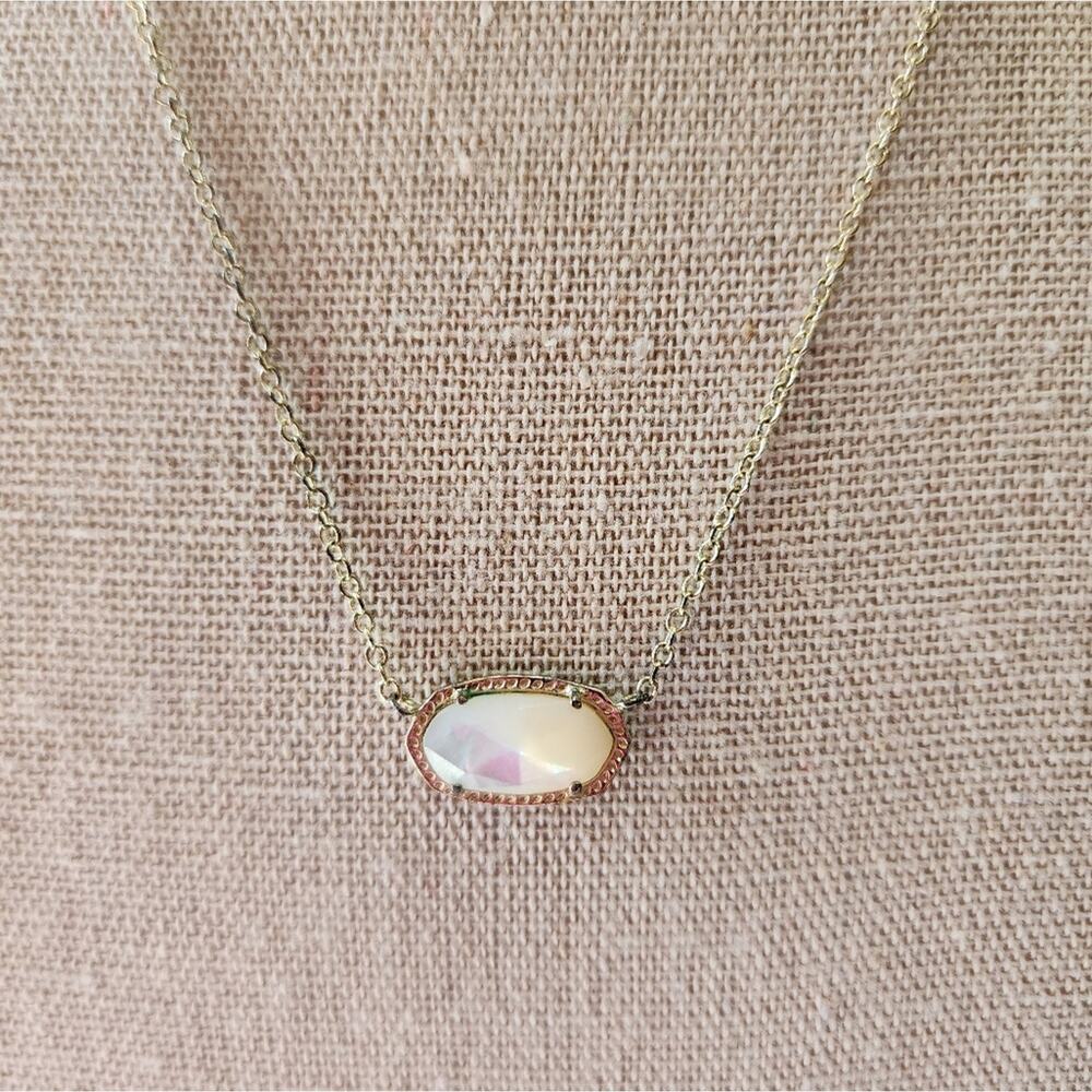 KENDRA SCOTT GOLD‎ AND MOTHER OF PEARL ELISA NECKLACE
